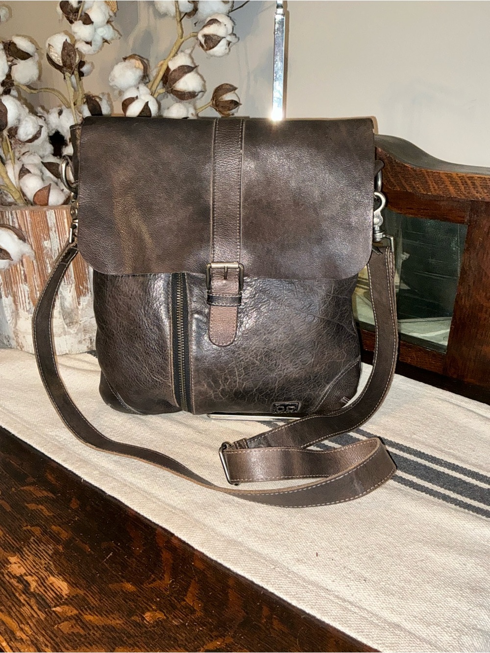 NWOT Bed Stu Jack Leather Crossbody Shoulder Bag Black Rustic Retail $245